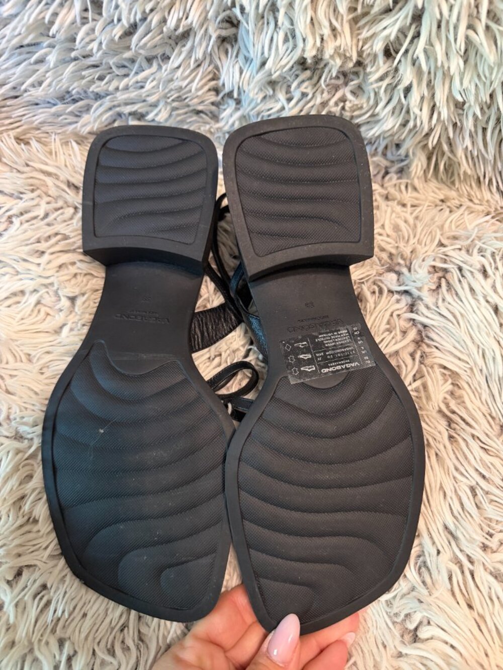 Gently Worn Vagabond Sandals Slipons Black Size 9/39 - Picture 5 of 6